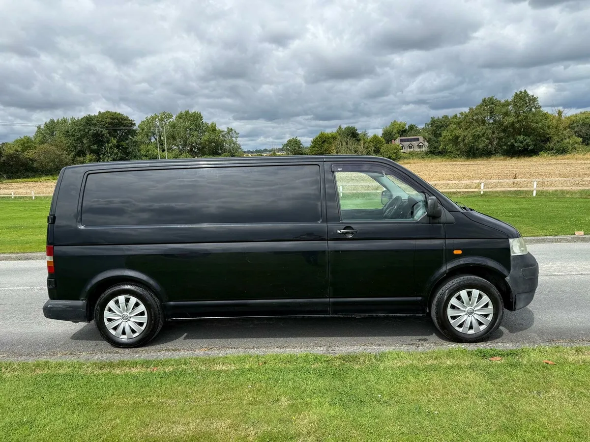 Vw transporter AUTOMATIC - Image 1