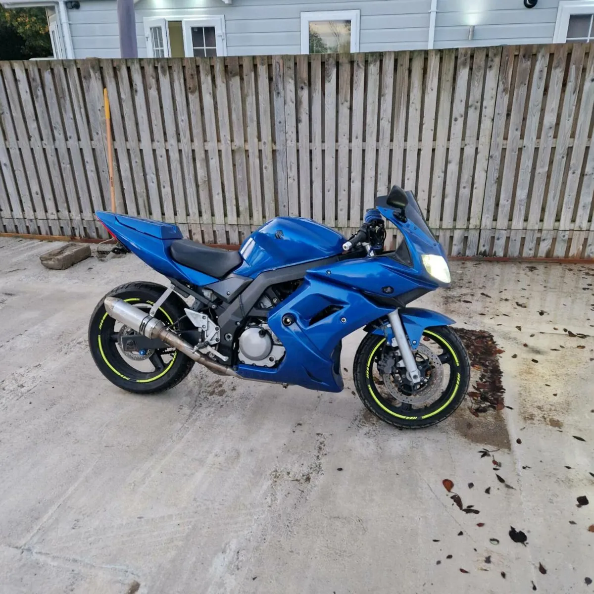 Motorbike - Image 2