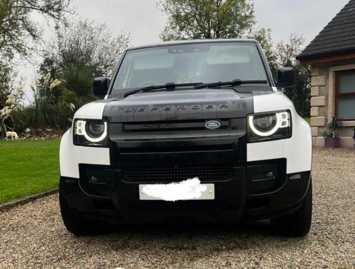 2021 Landrover Defender 110se D240 Alloys MOT - Image 2
