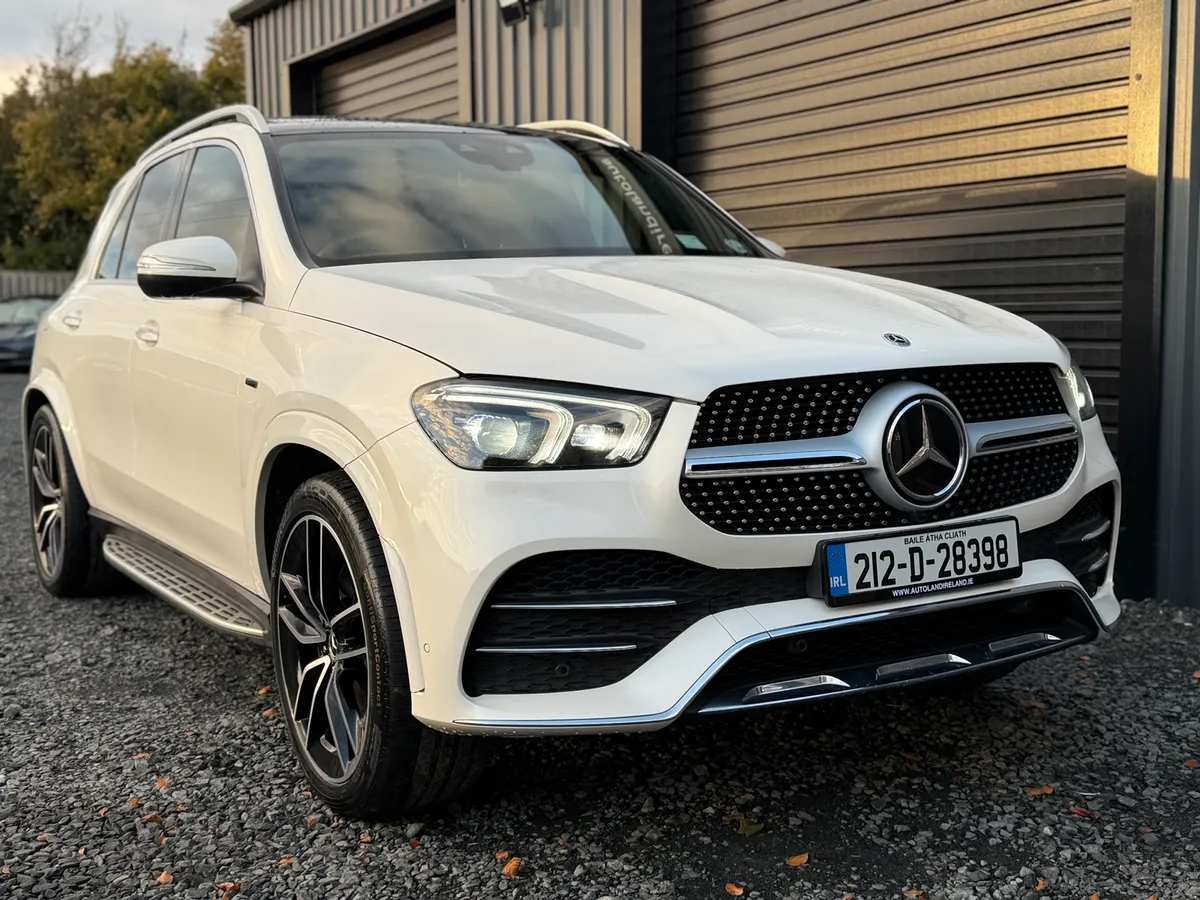 212 Mercedes 350E GLE Premium Plus - Image 2