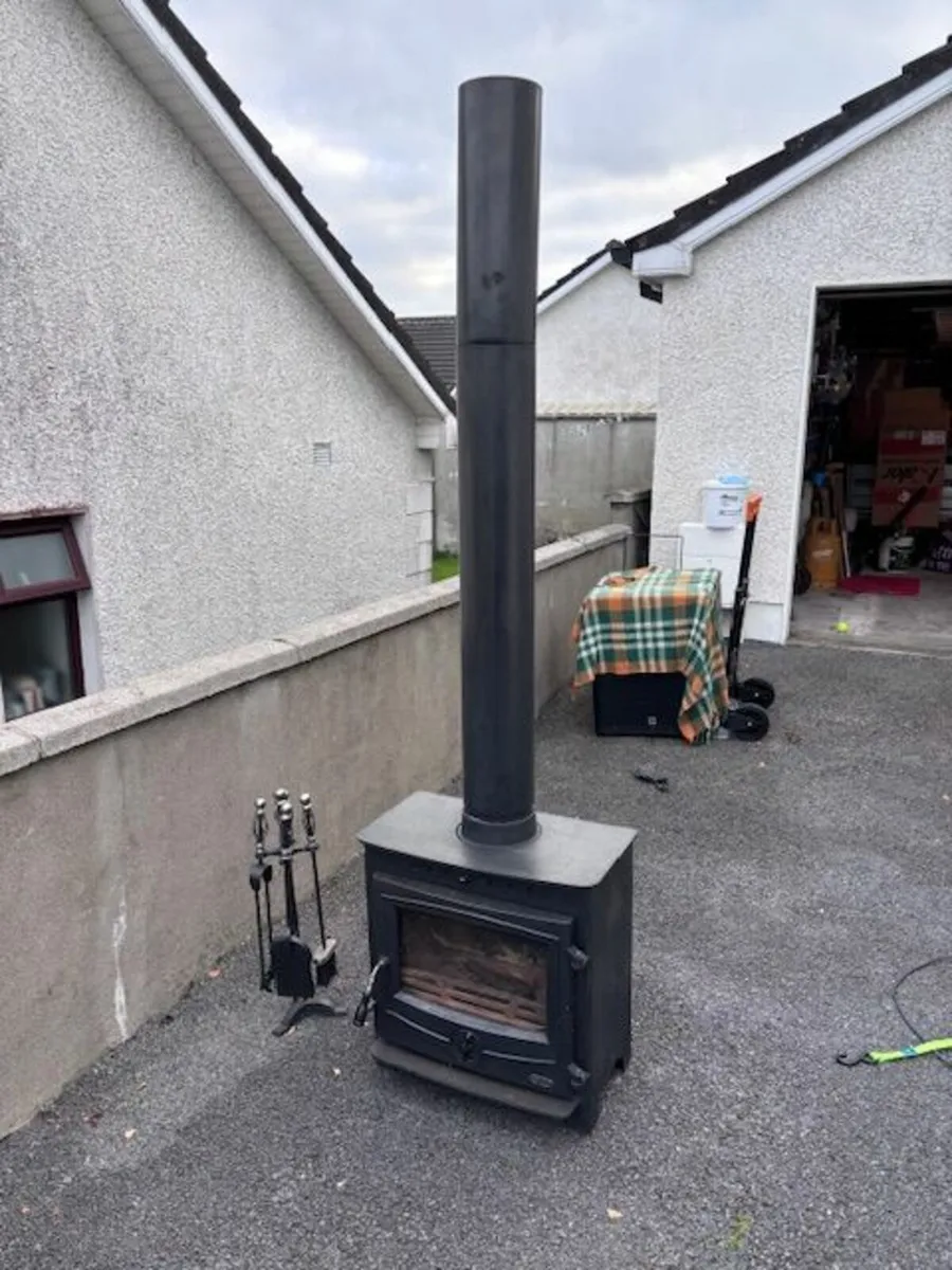 Stove - Image 2