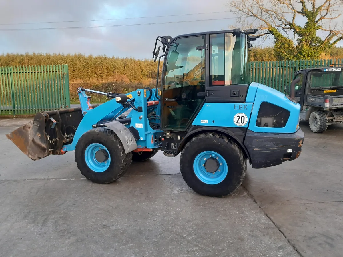 Kubota R065 2016 (18034) - Image 1
