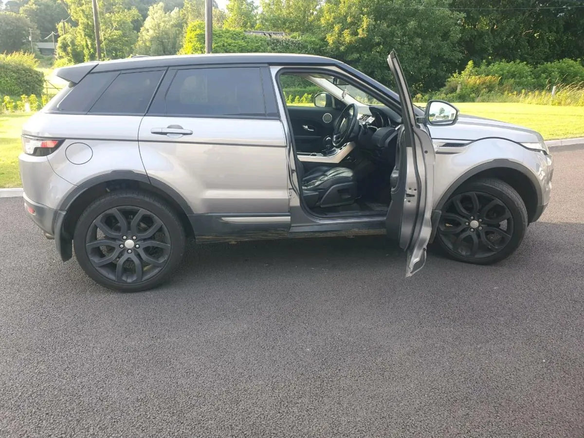 Range Rover Evoque 2014 - Image 2