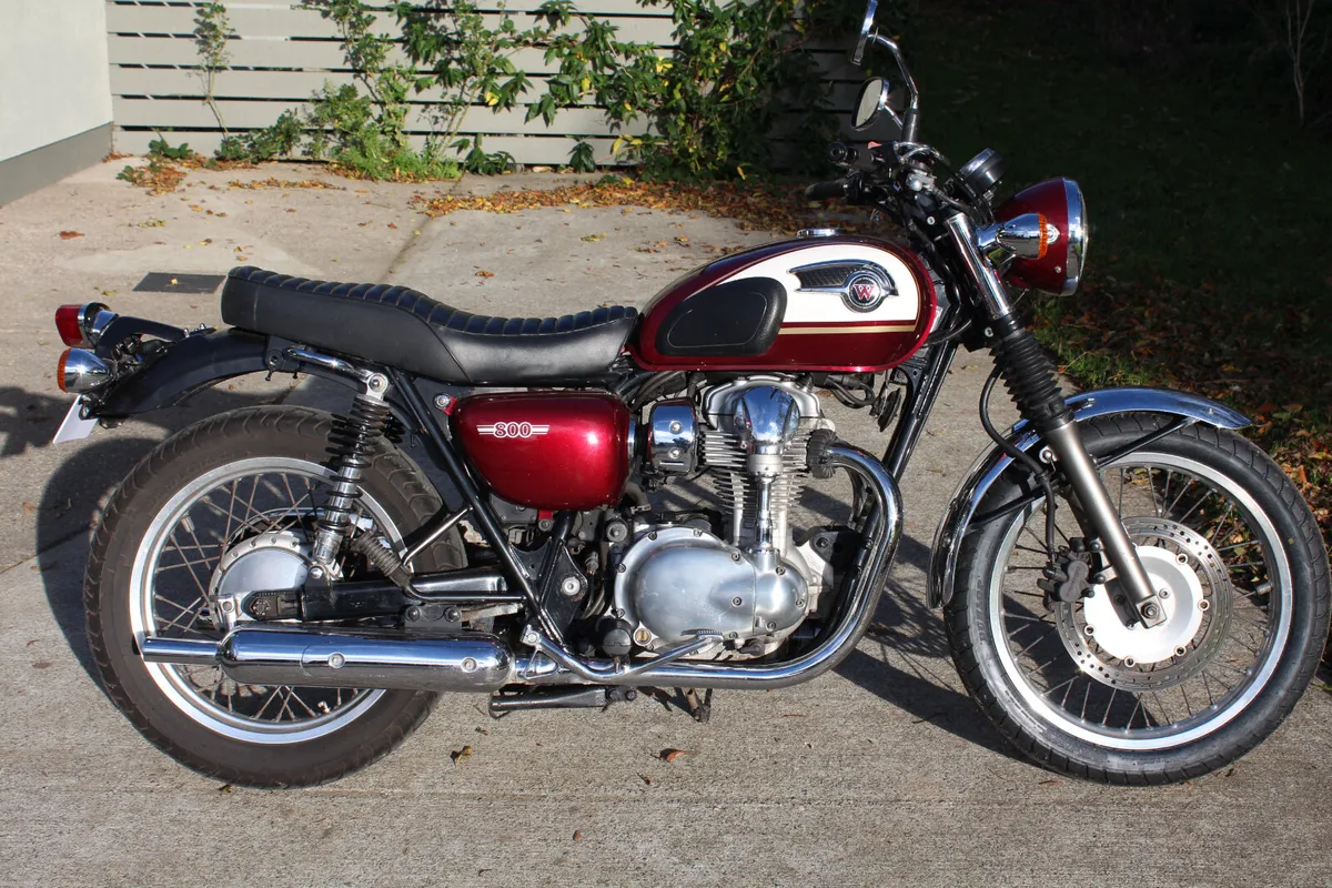 Kawasaki W800 - Image 1