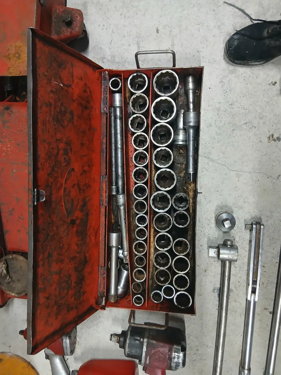 Heavy duty mechanic tools Vintage socket set - Image 3