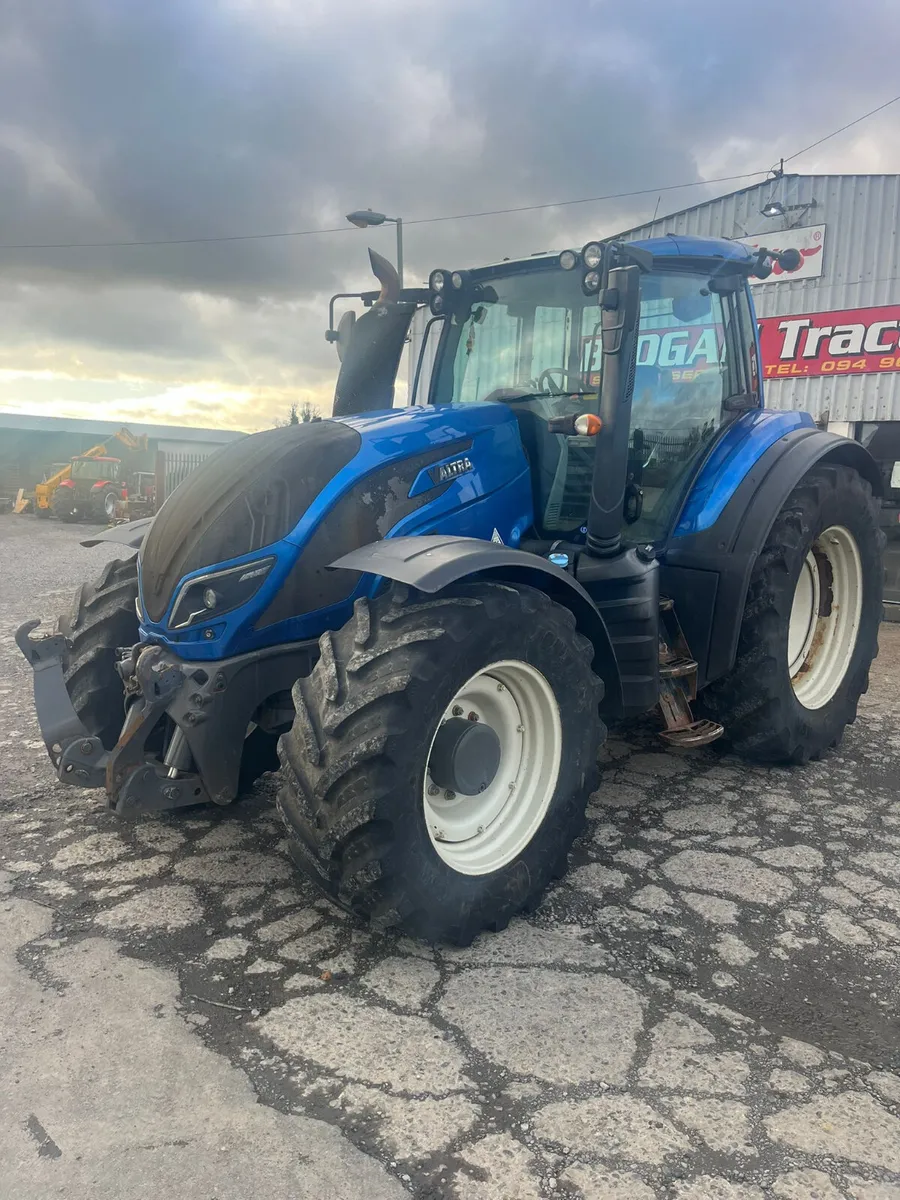 2016 Valtra T174 for sale. - Image 2