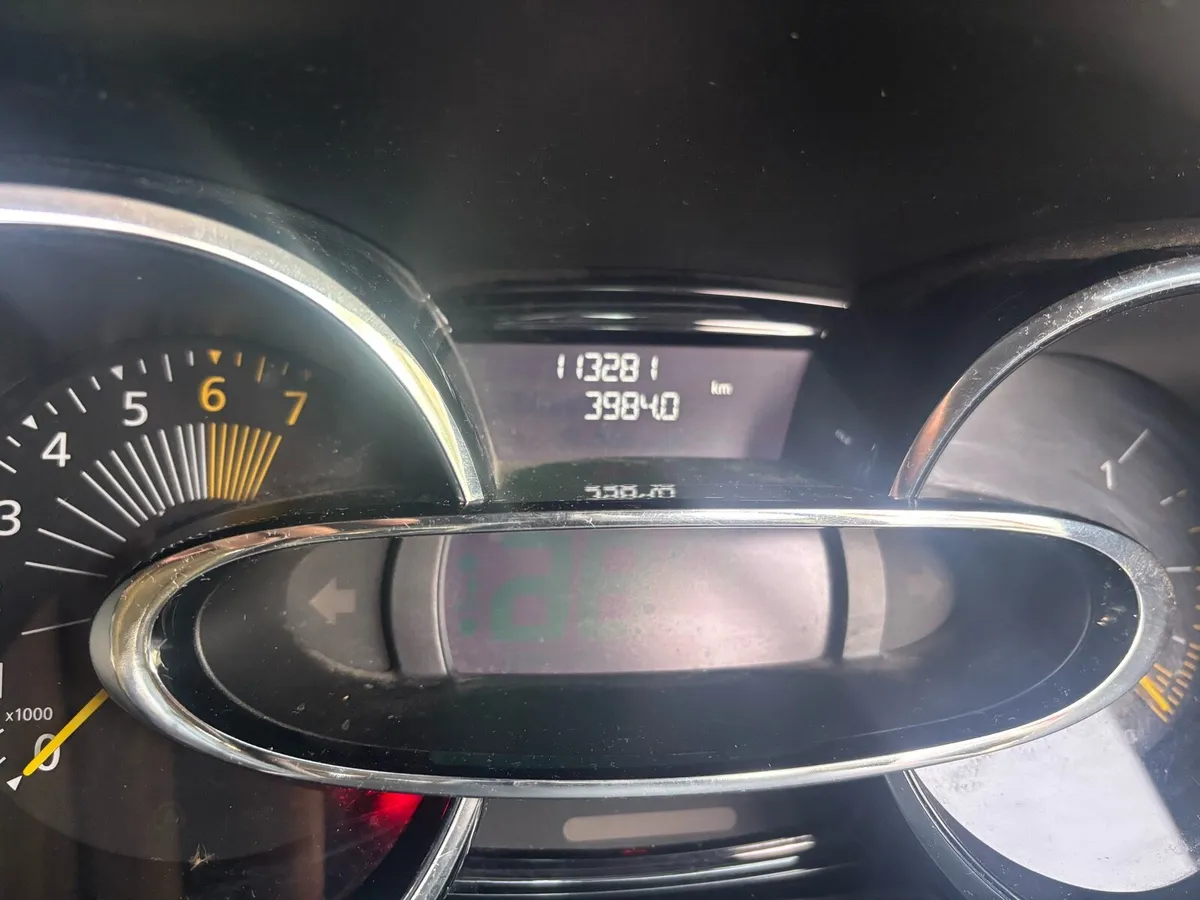 131 Renault Clio 1.2 - Image 4