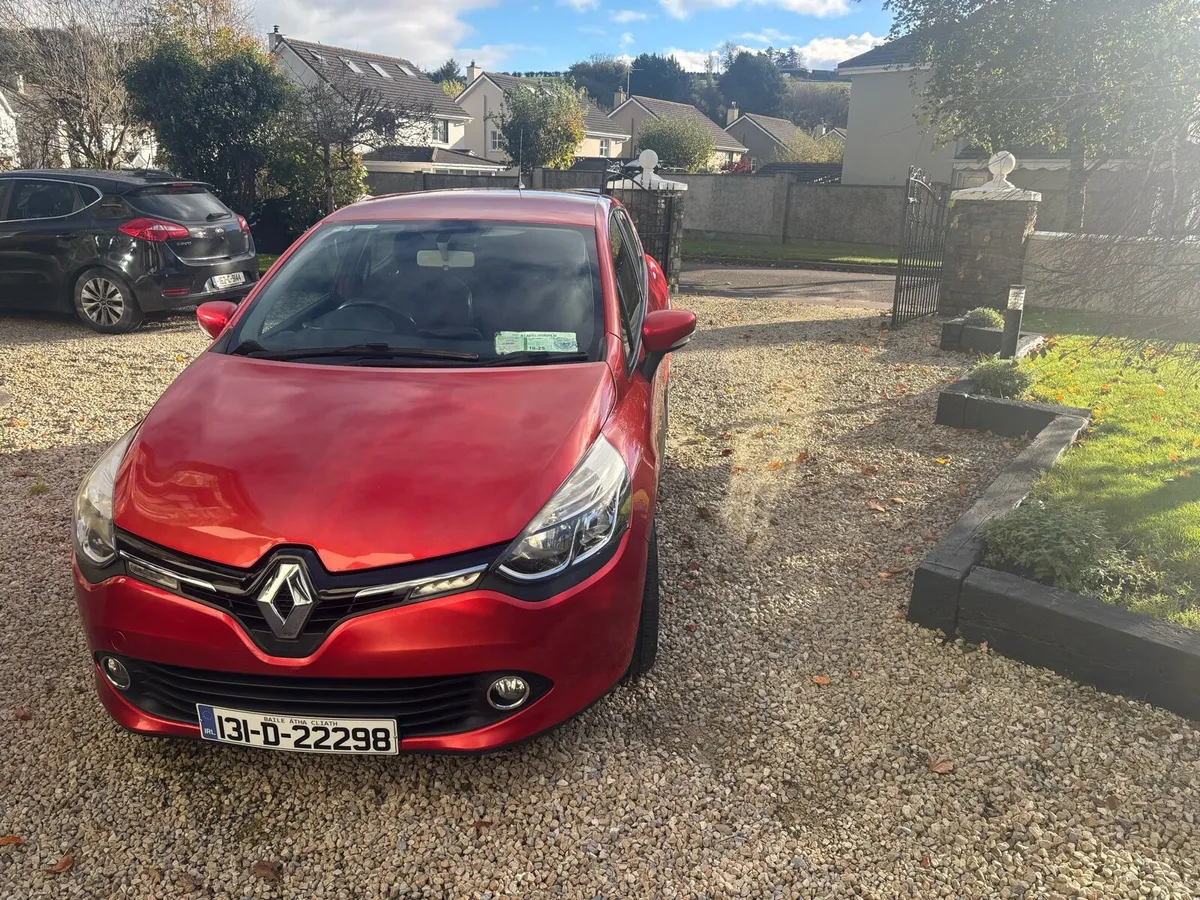 131 Renault Clio 1.2 - Image 1
