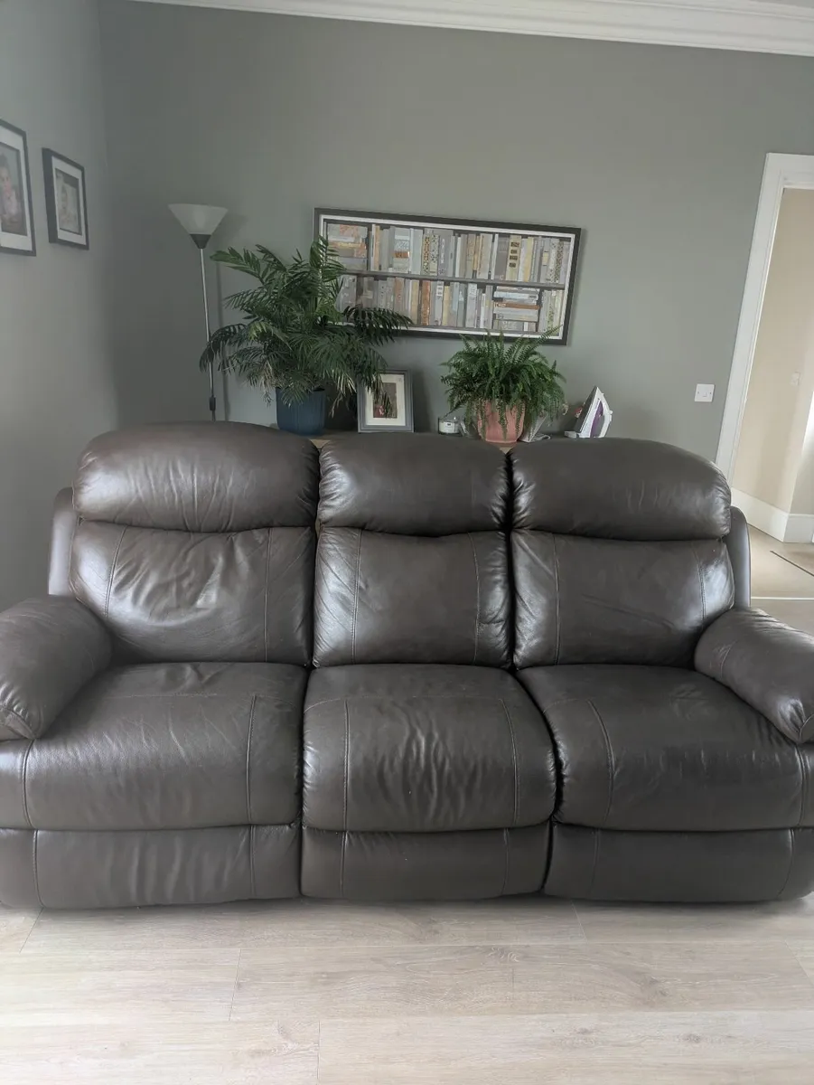 Brown leather sofas - Image 1