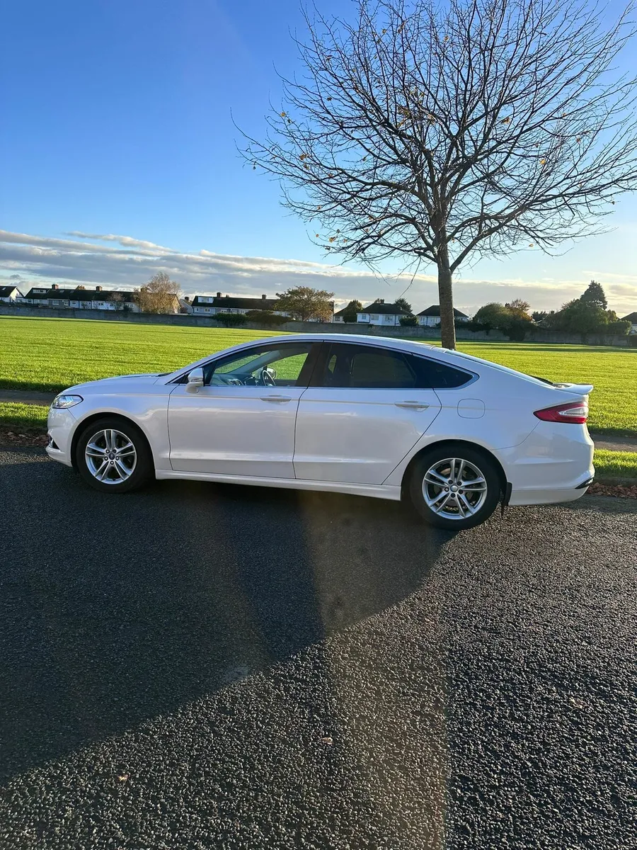 Ford Mondea - Image 2
