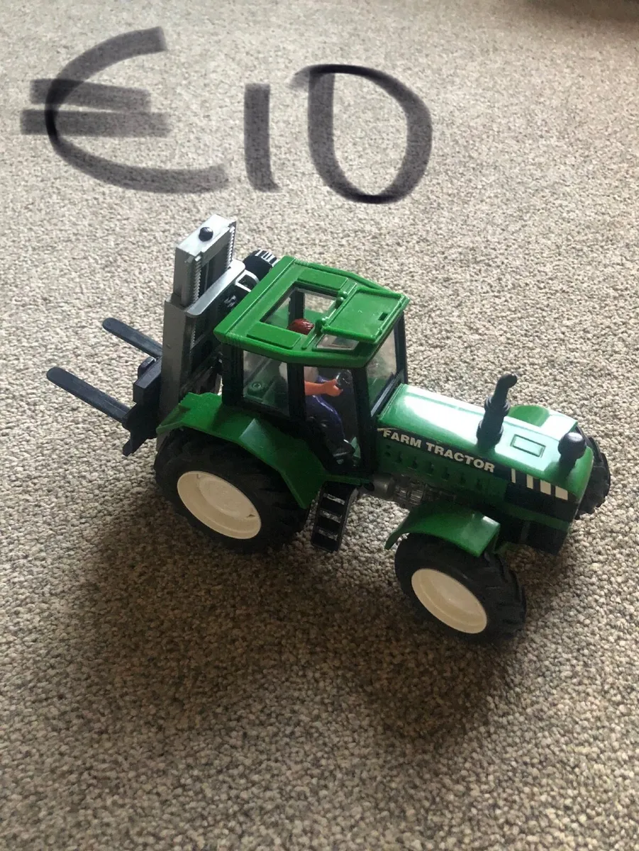 Farm toys - Image 1