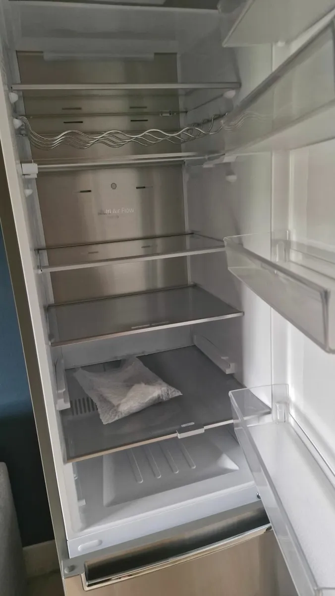 LG Fridge freezer - Image 1