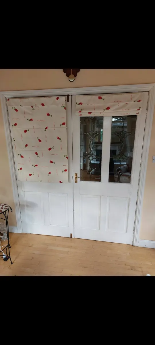 SOLID DOORS WITH GLASS - Image 1