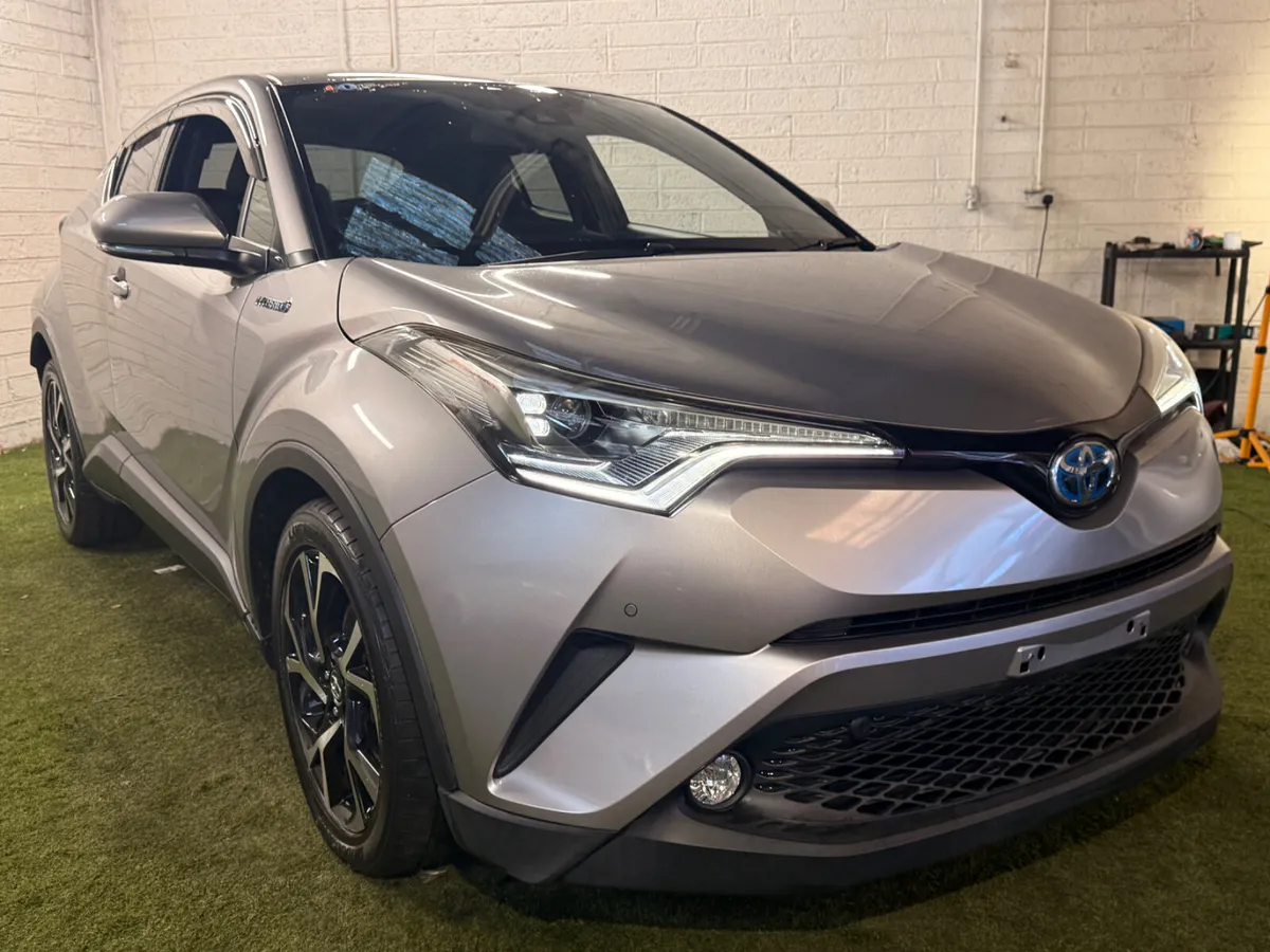 Toyota CHR 2017 Top sec self charging hybrid - Image 3