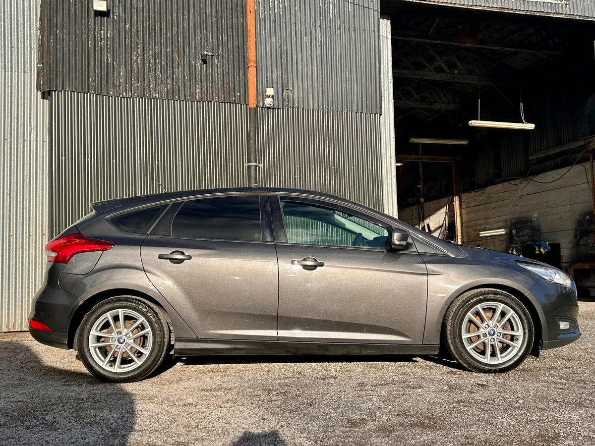 Ford Focus 2015 - Image 3