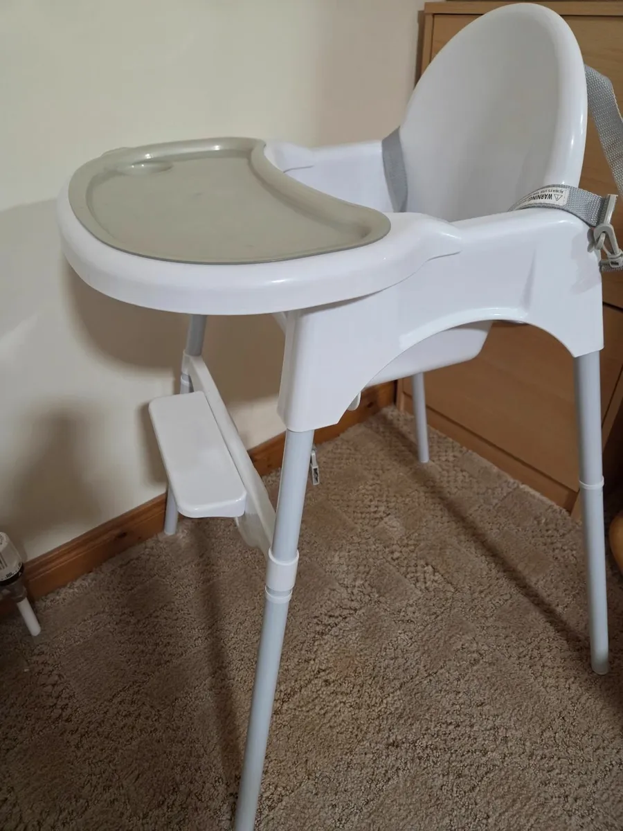 Babylo Highchair - Image 1