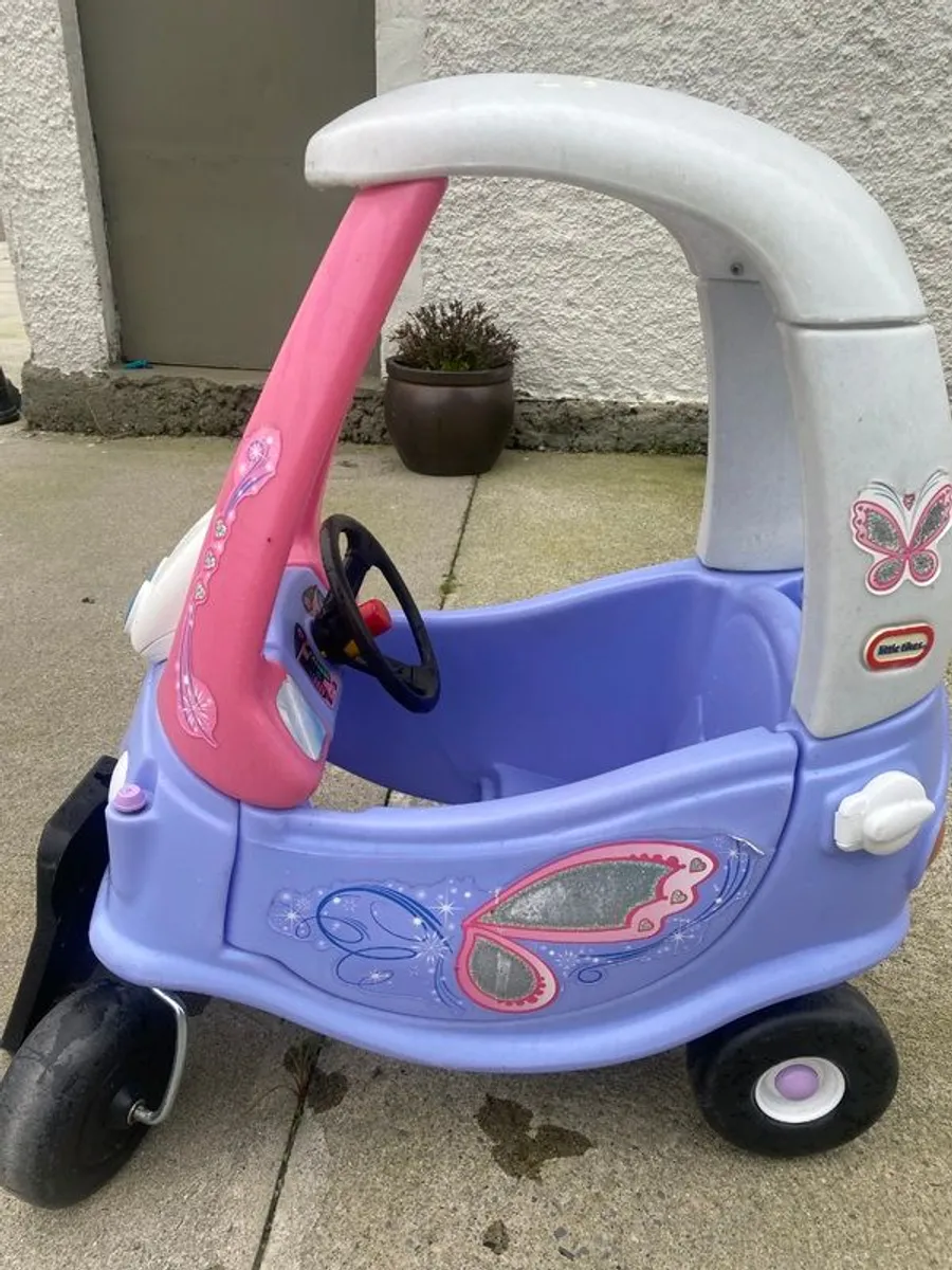 Little tykes cosy car - Image 3