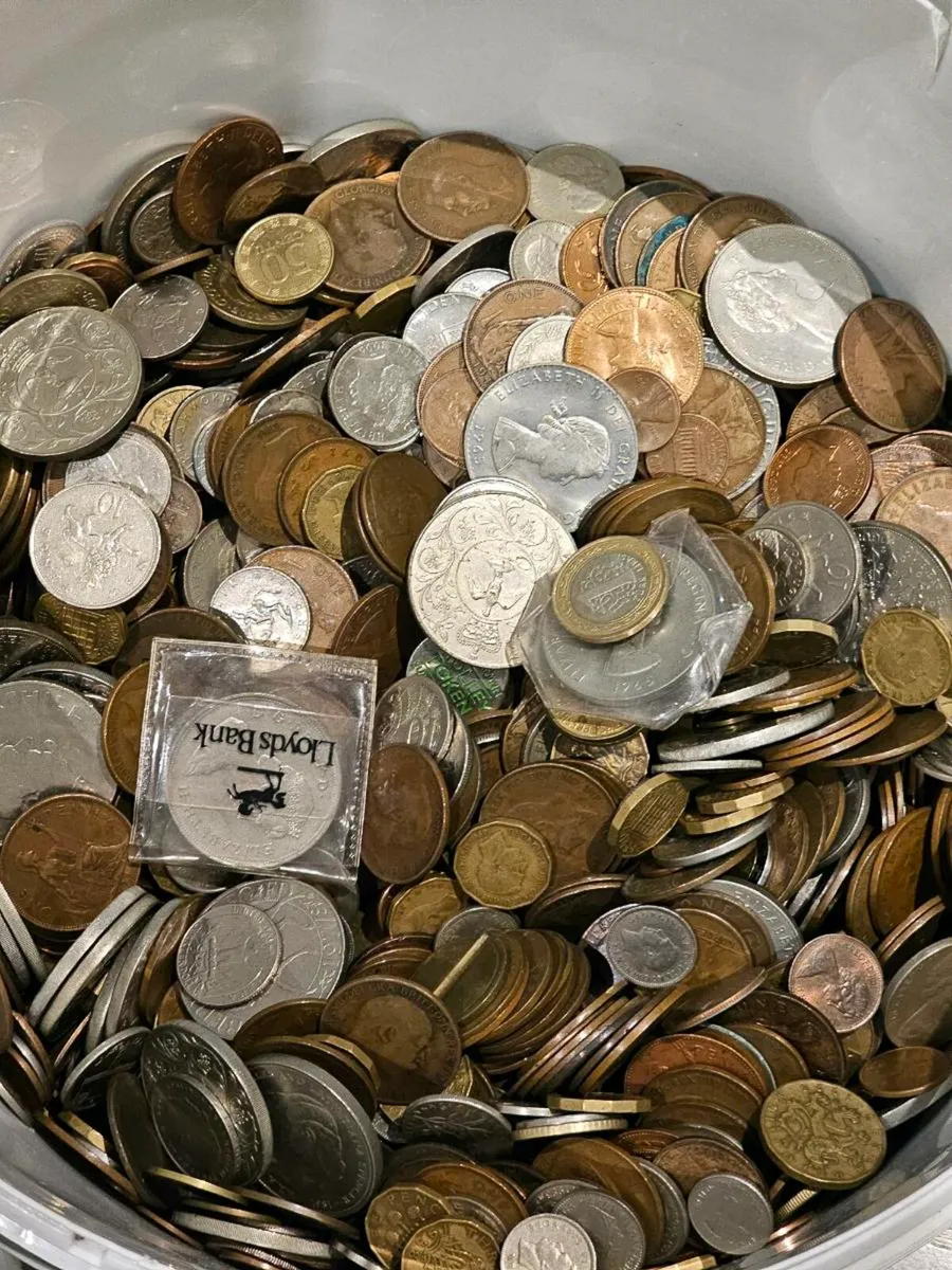 Coin lot mixed world uk usa europe asia etc - Image 1