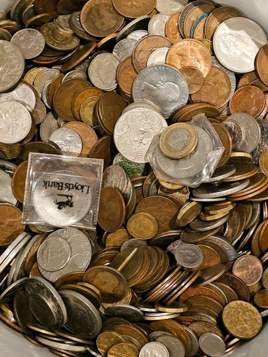 Coin lot mixed world uk usa europe asia etc - Image 2
