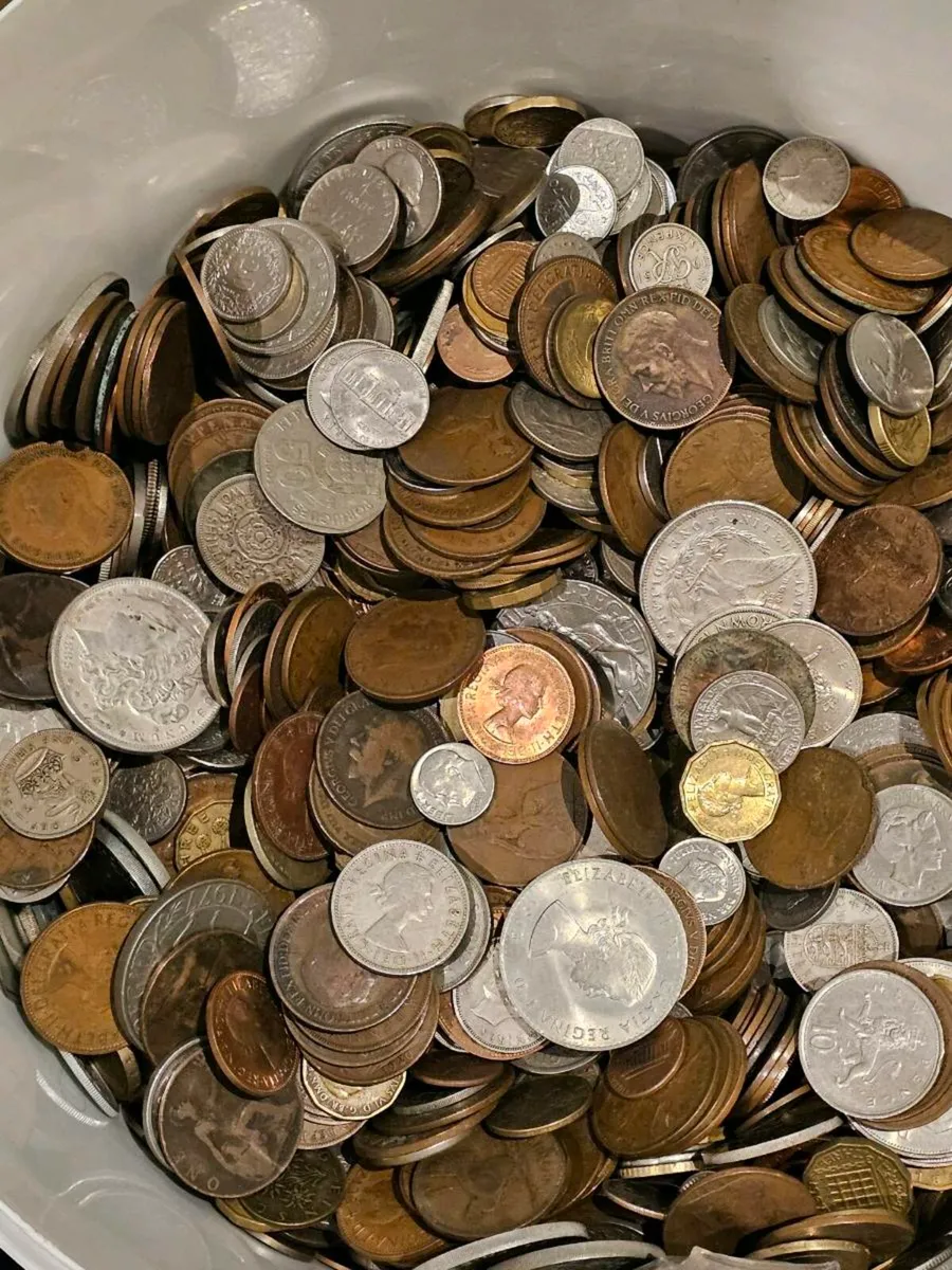 Coin lot mixed world uk usa europe asia etc - Image 3