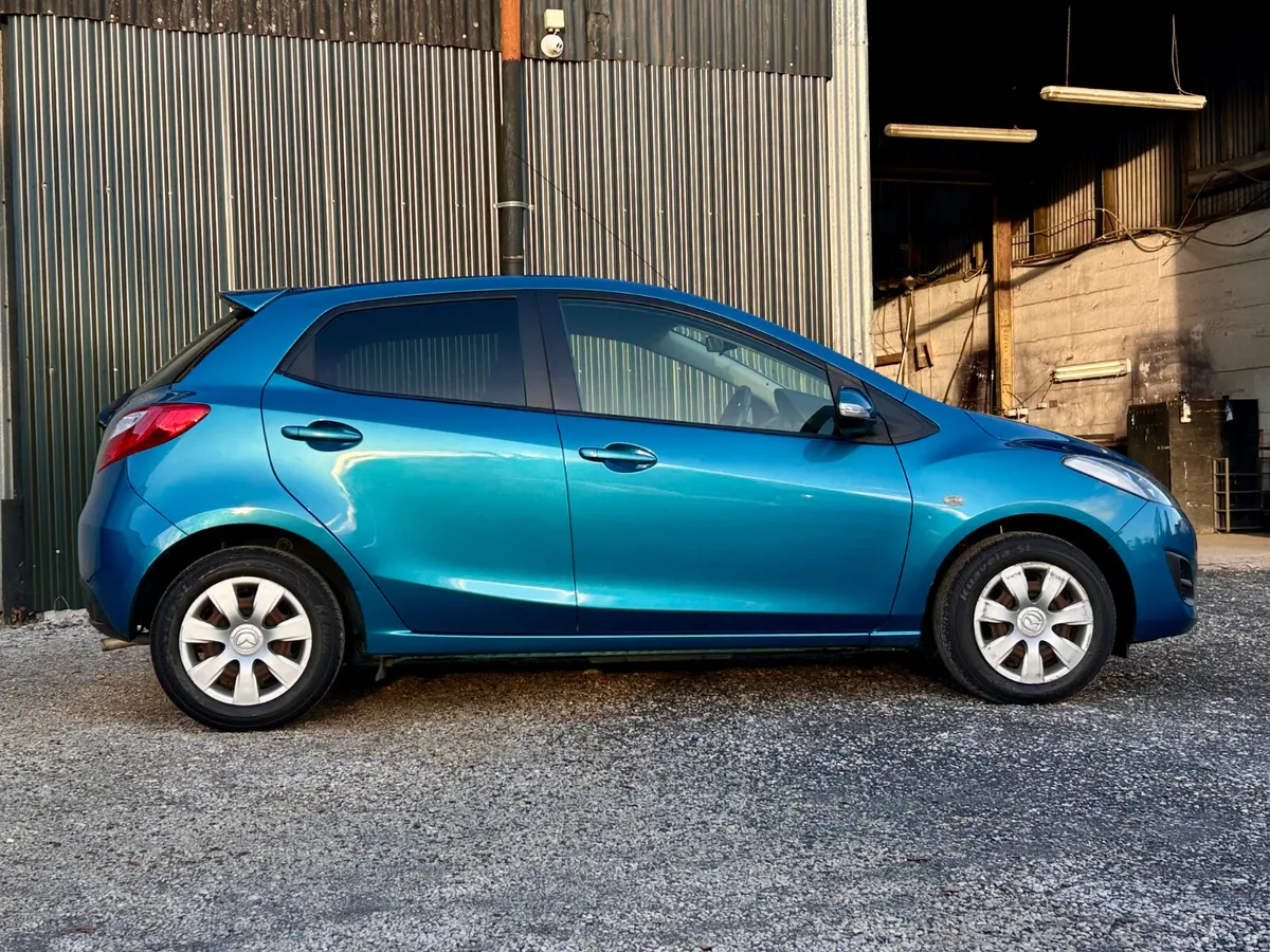 Mazda Demio 2012 automatic - Image 3
