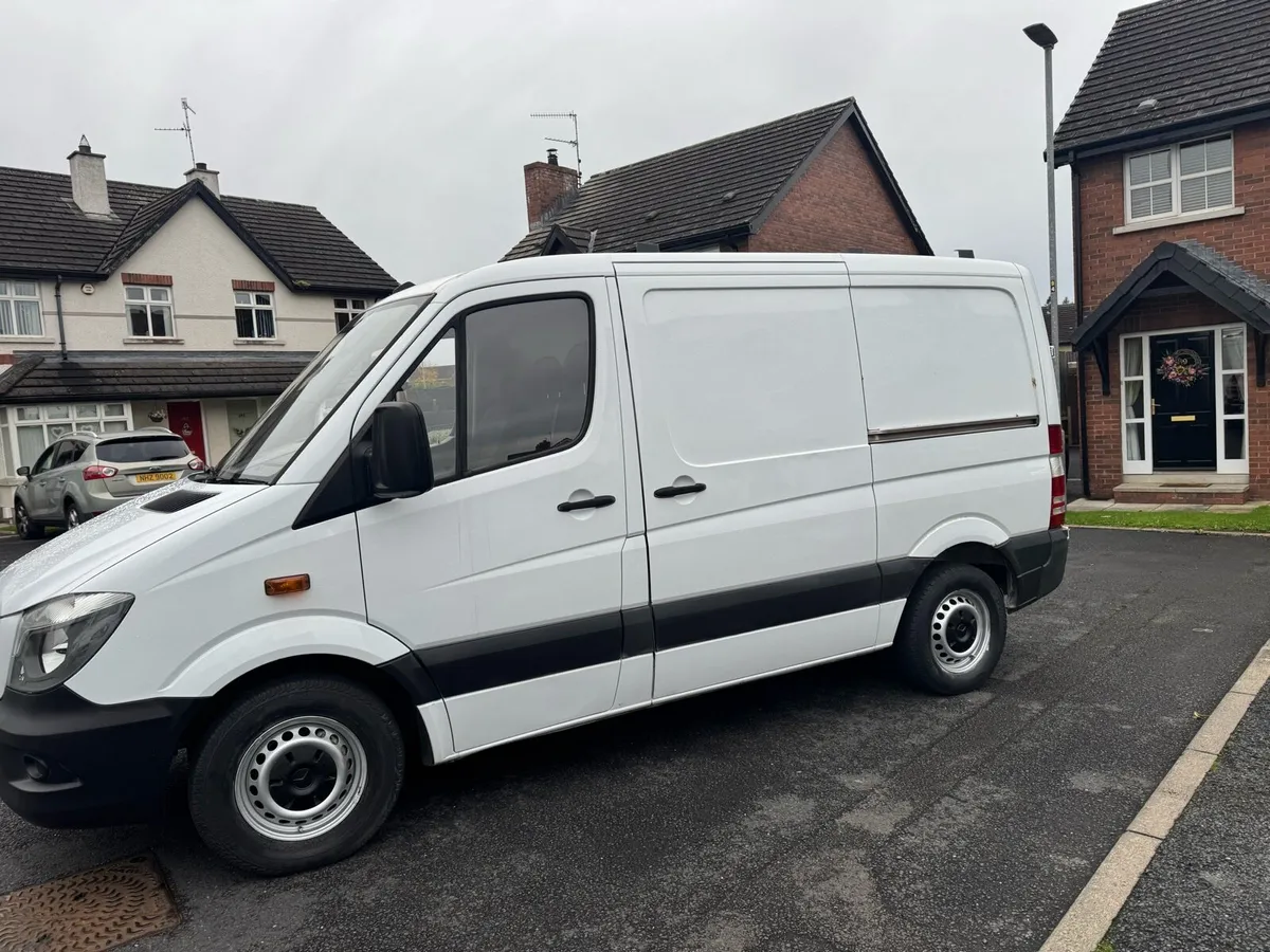 2018 Mercedes sprinter Luton - Image 4