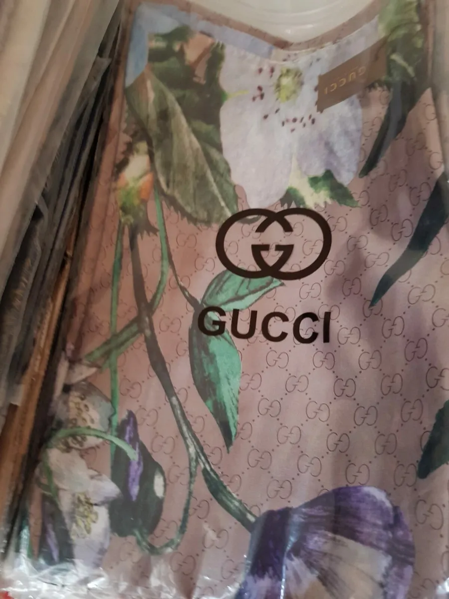 Gucci Double GG Signature Logo or Bloom Scarves - Image 2