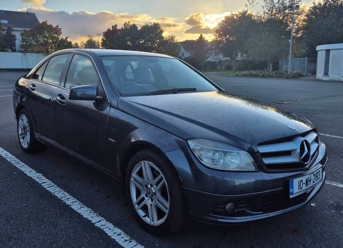2010 Mercedes-benz C-class - Image 1