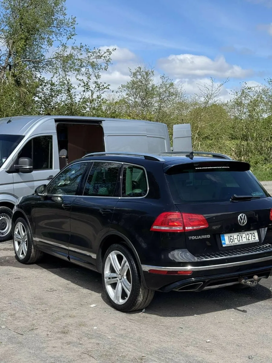 2016 Volkswagen Touareg RLine - Image 1