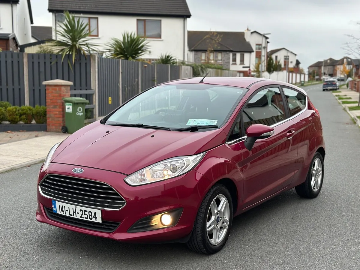 2014 Ford fiesta 1.0 petrol zetec low kms with nct - Image 1