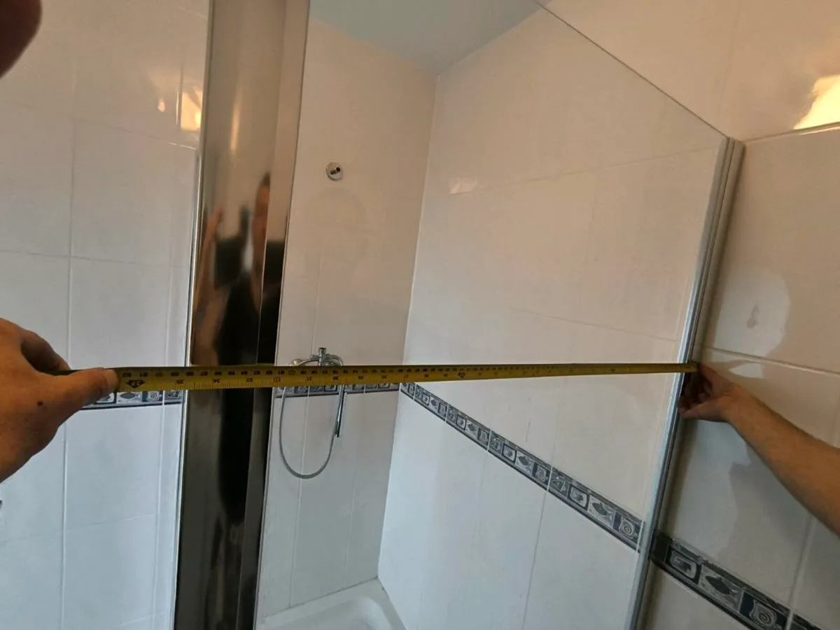 Sanitary facilities - Image 2