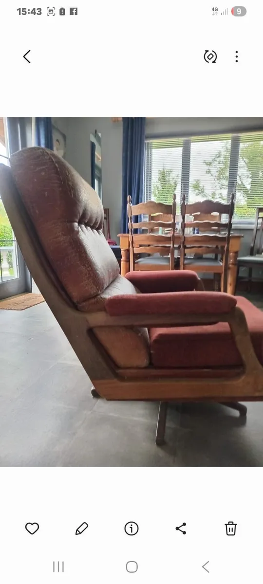 Vintage Mid-Century Swivel Recliner — Solid Frame - Image 4