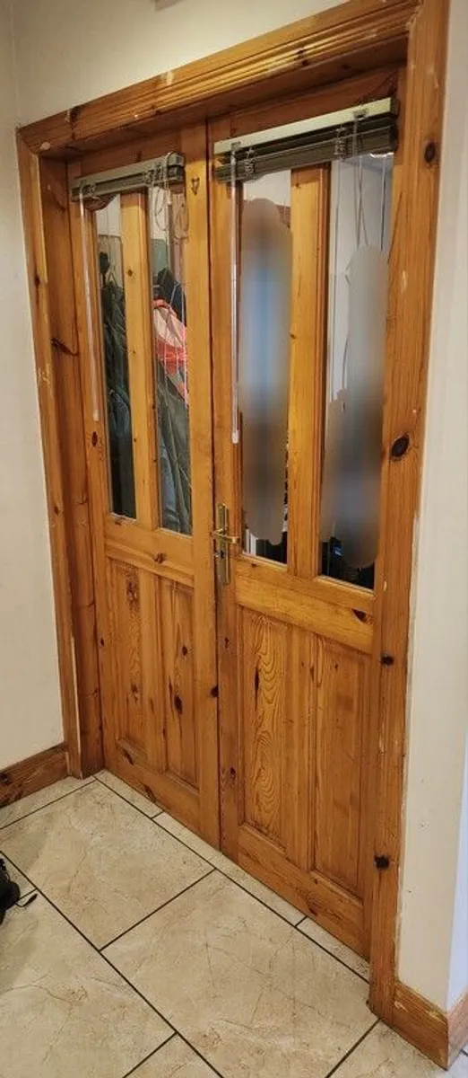 Double Doors with Frame and Blinds - Image 1