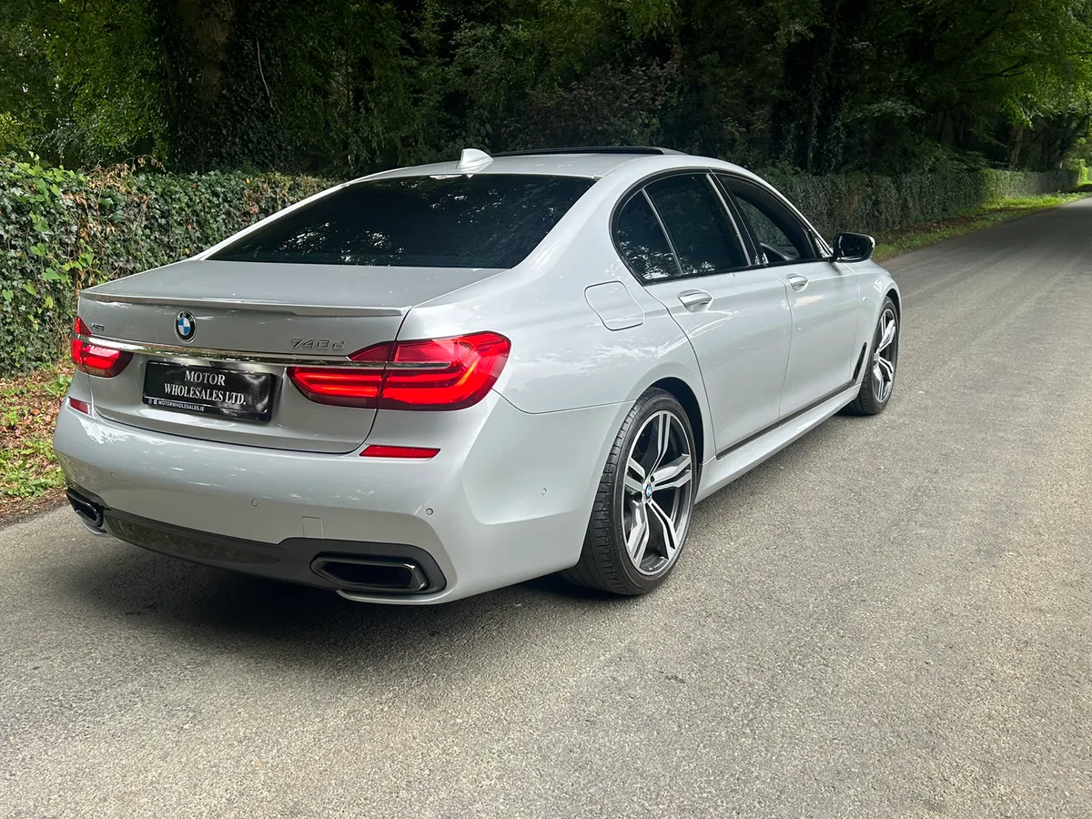 172 BMW 740D M SPORT MASSIVE SPECIFICATION - Image 2