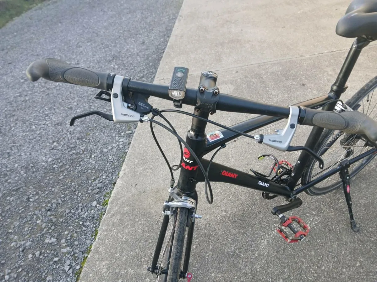 Hybrid Bicycle - Image 4