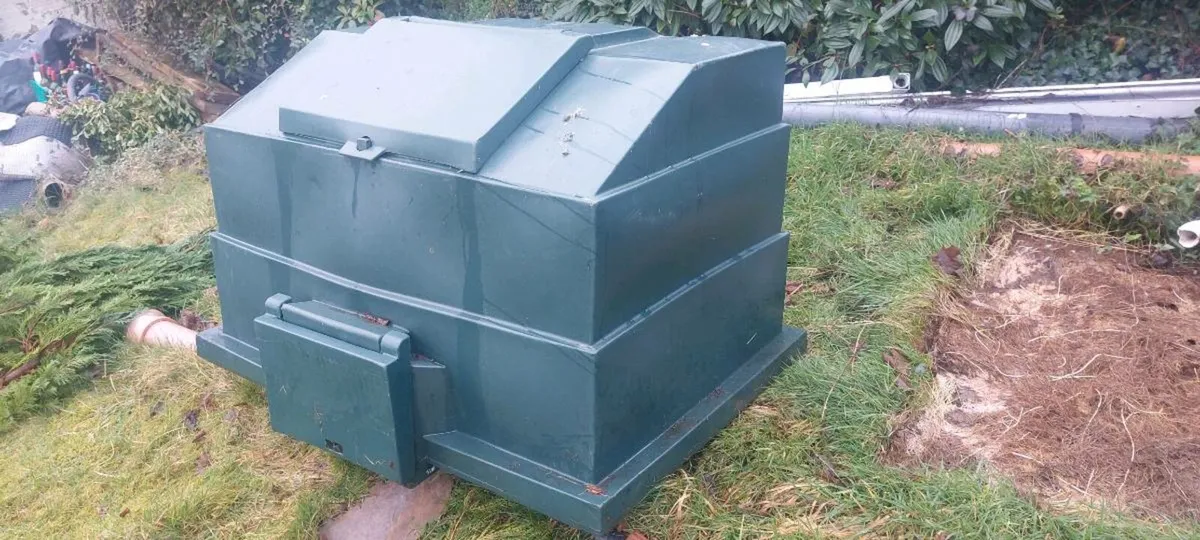 COAL BUNKER - Image 1