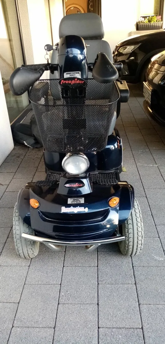8  mph.    Freerider   Mobility Scooter - Image 2