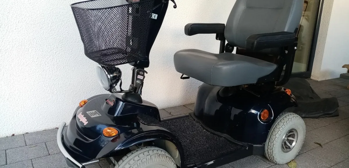 8  mph.    Freerider   Mobility Scooter - Image 3