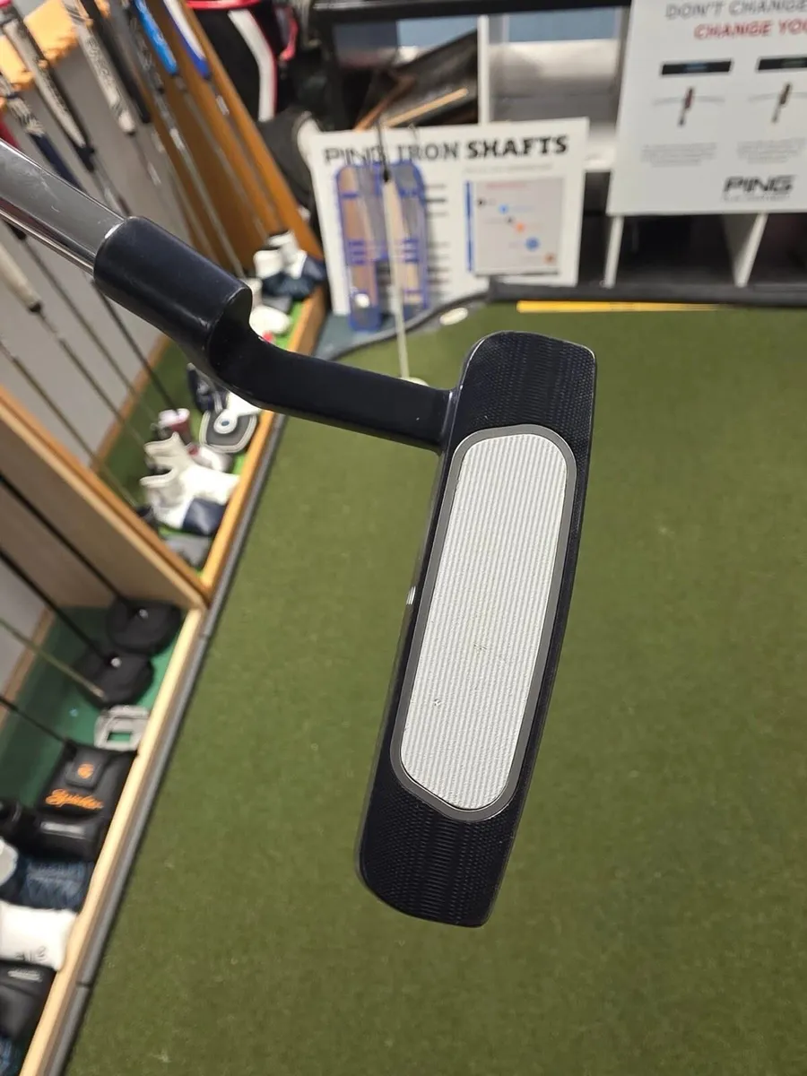 Odyssey Ai-One Jailbird Mini Putter - Image 4