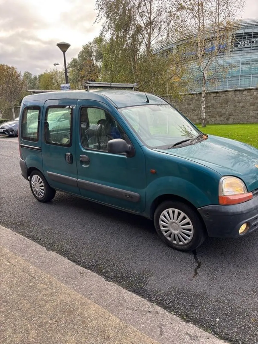 2002 Renault Kangoo - Image 1