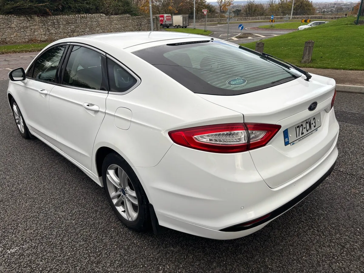 172 FORD MONDEO TITANIUM - Image 3
