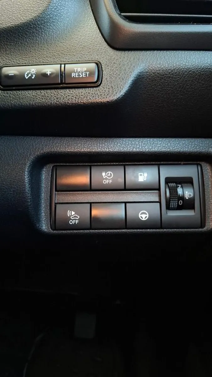 2019 Nissan Leaf - Image 3