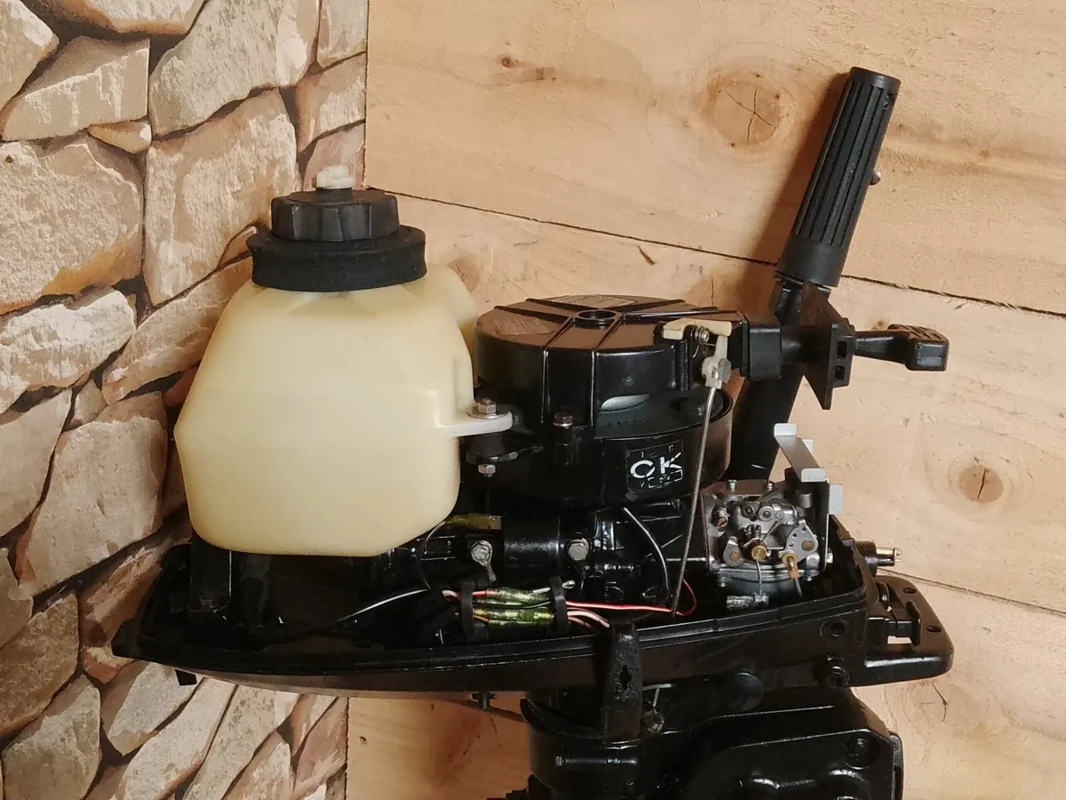 MERCURY 4HP OUTBOARD ENGINE IN PMO! - Image 1