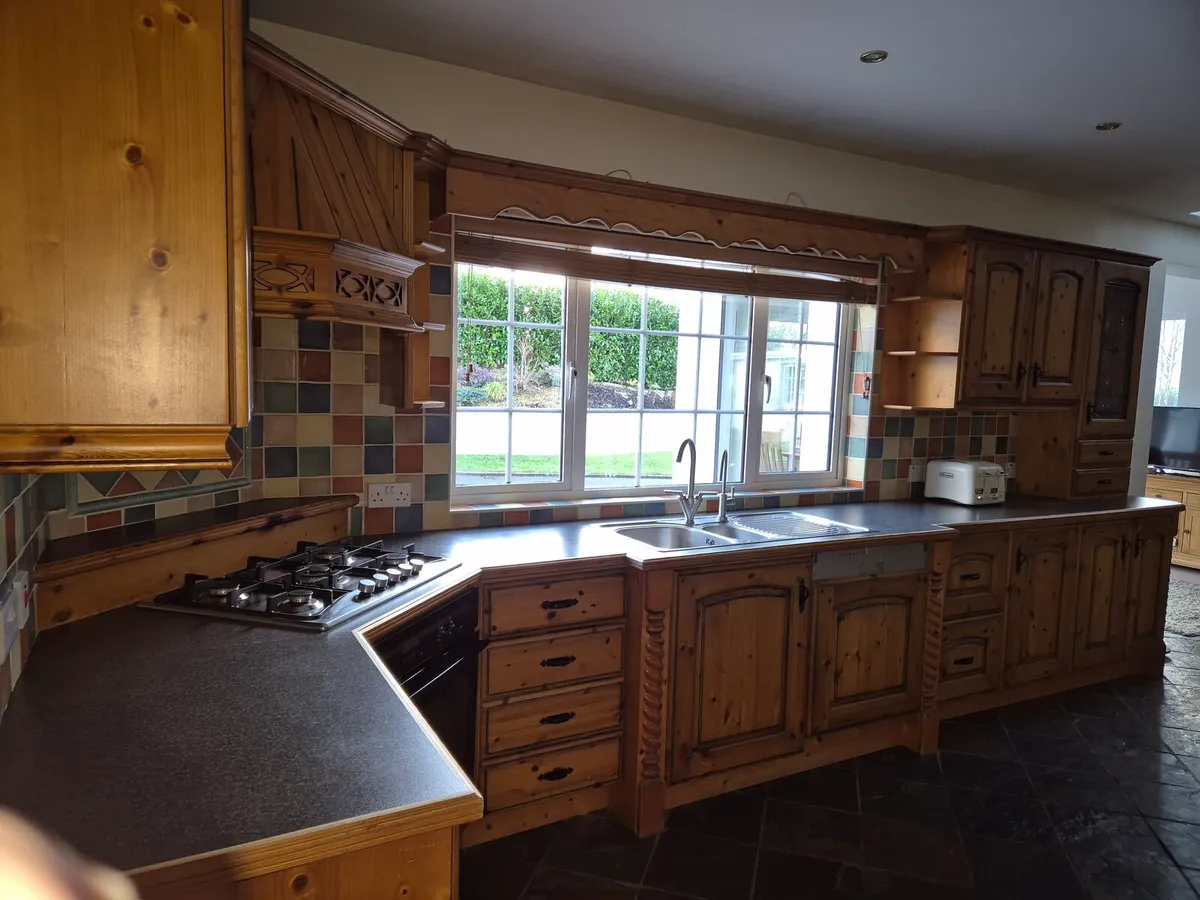 Solid wood Kitchen - Image 2