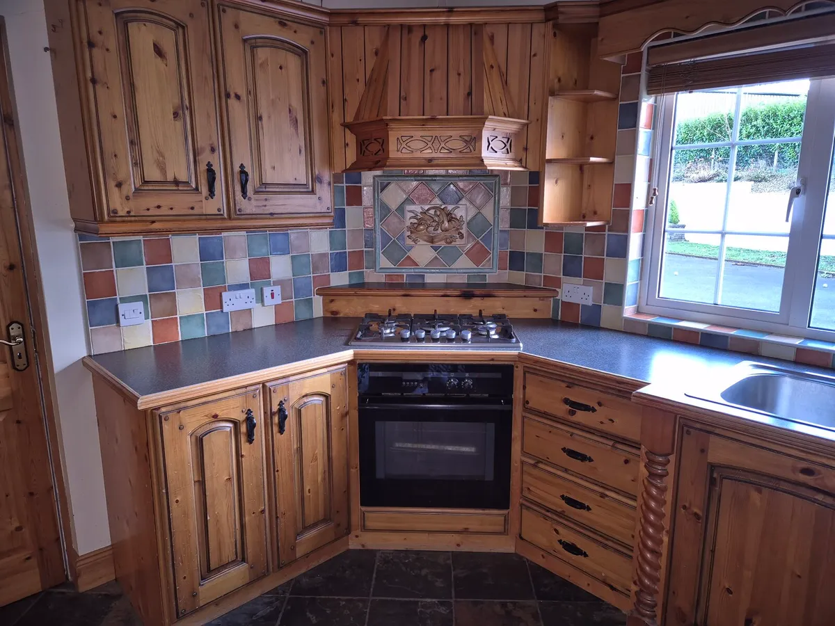 Solid wood Kitchen - Image 3