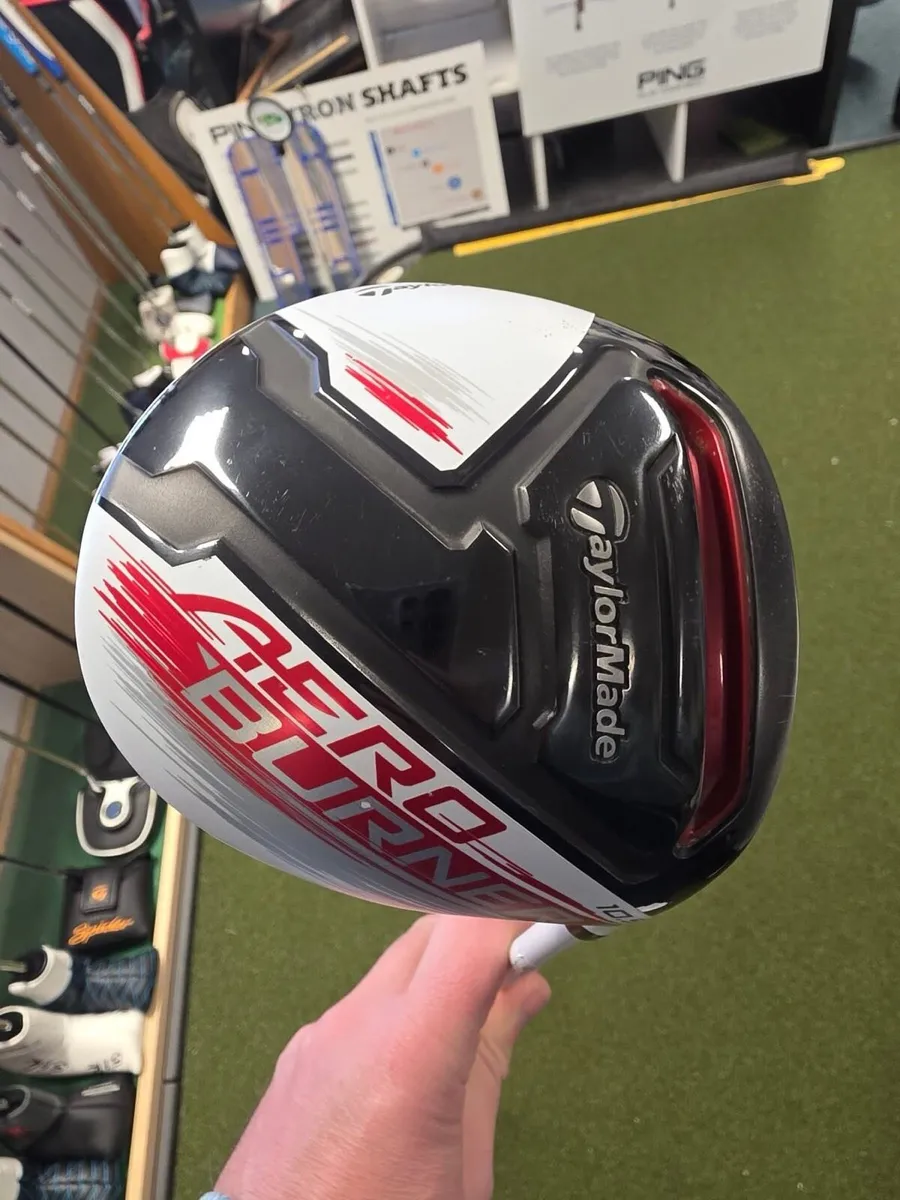 Taylormade Aero Burner Driver - Image 1