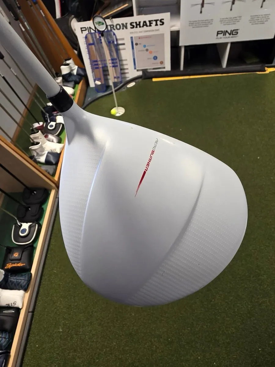 Taylormade Aero Burner Driver - Image 3