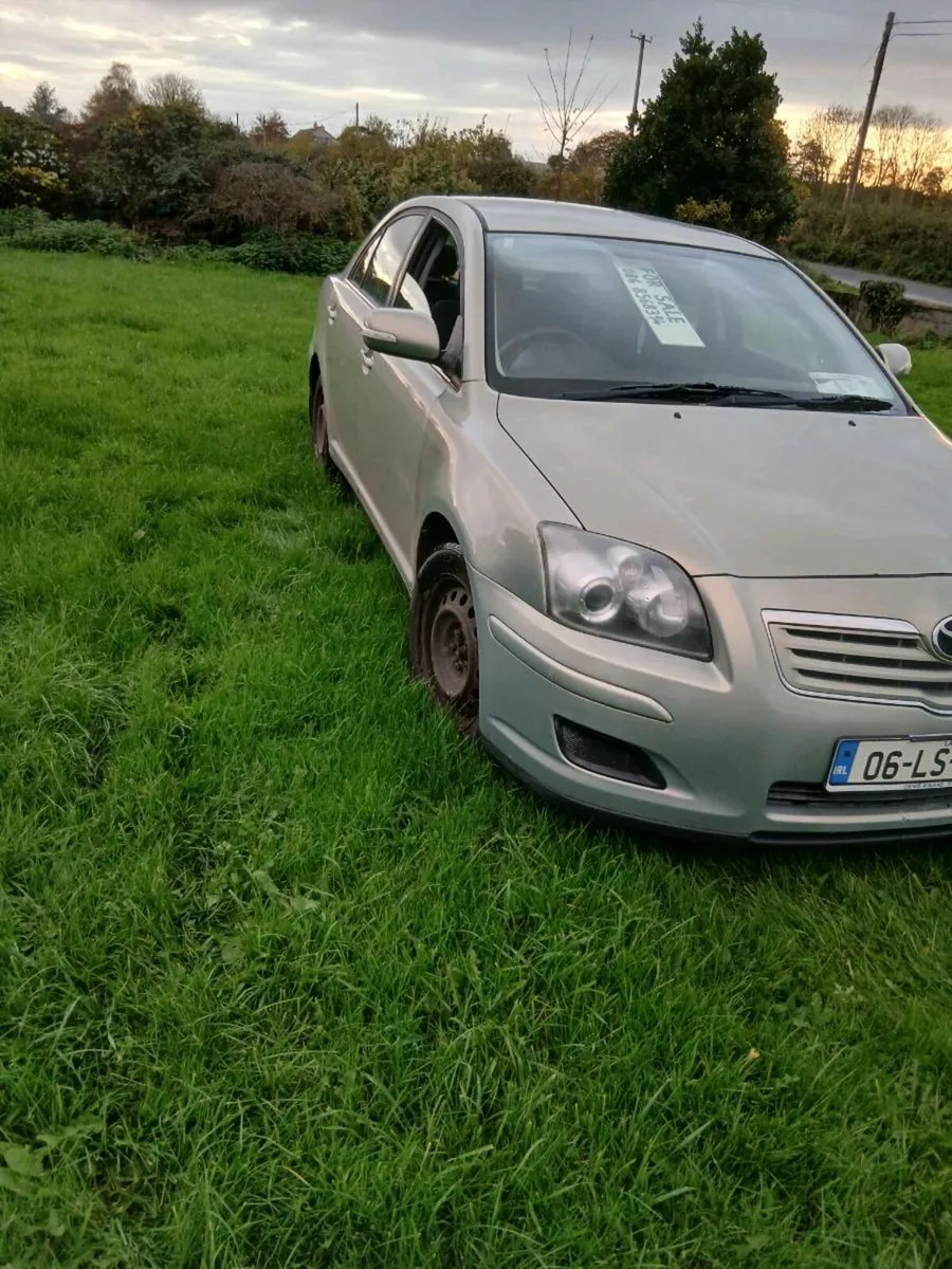 Toyota Avensis - Image 1