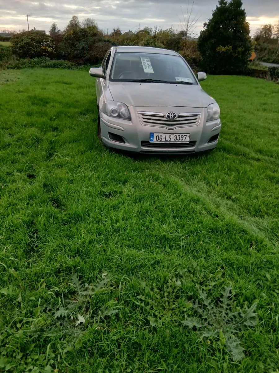 Toyota Avensis - Image 2