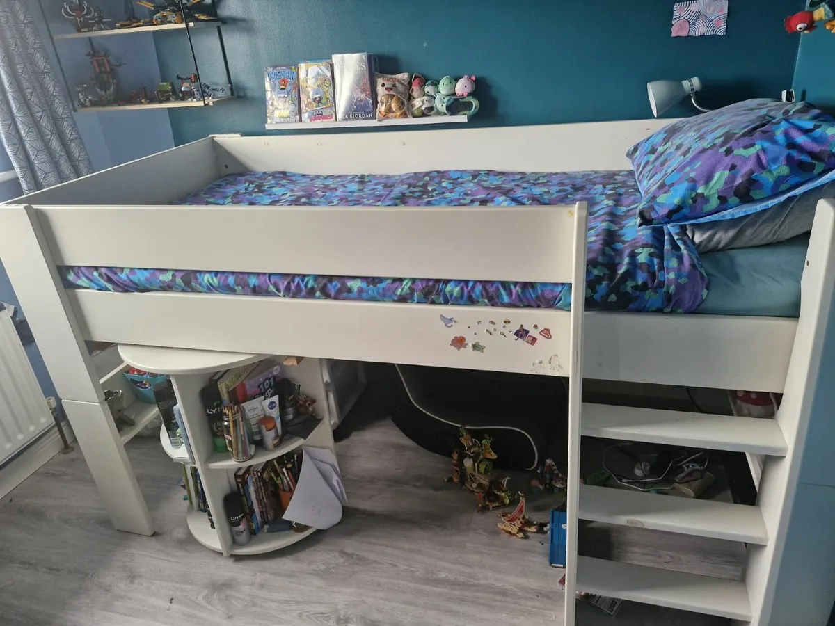 Cabin bed with pull out desk - Image 1